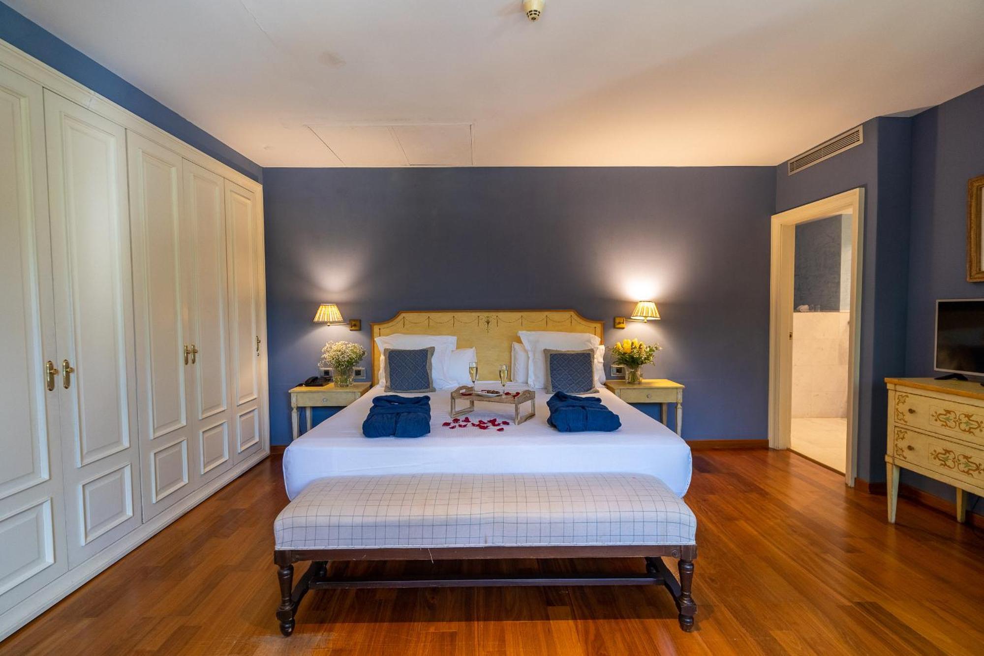 Suite Premium Room,1538646832:JPEG